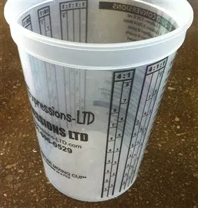 Concrete Sealer and Admix Measuring Mixing Cups 40 oz, 10/100 pack - Image 3
