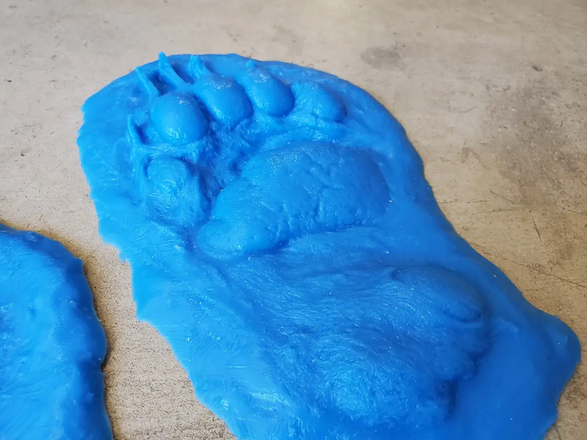 Animal Print Rubber Mold Stamp for Concrete - Oregon Black Bear - Image 3