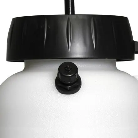 Concrete Acid Stain Sprayer 2 Gallon - Image 3