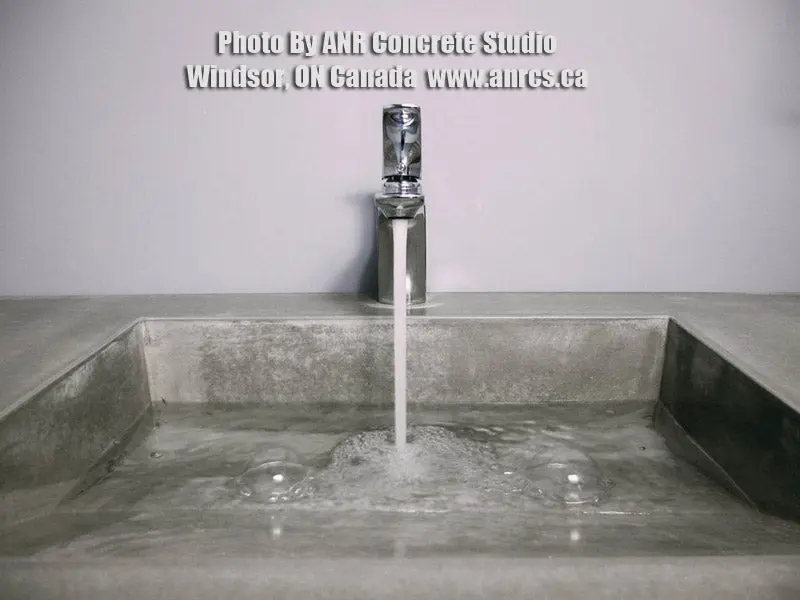 Concrete Sink Mold SDP-29 Traditional Ramp (20.25"x14.75"x6") - Image 3
