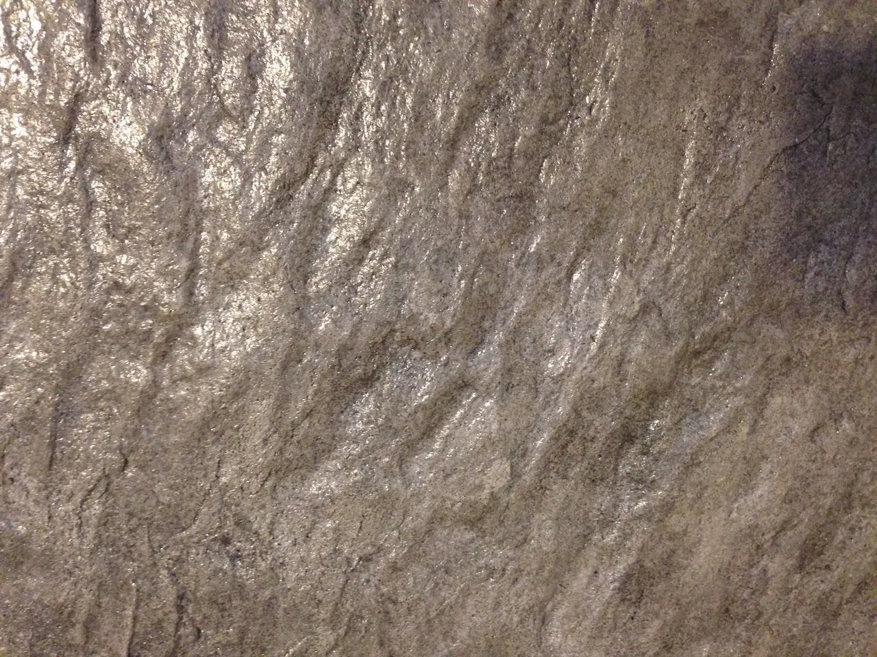 Concrete Texture Roller Sleeve - Lightweight Vertical Stamping - Striated Slate - Image 3