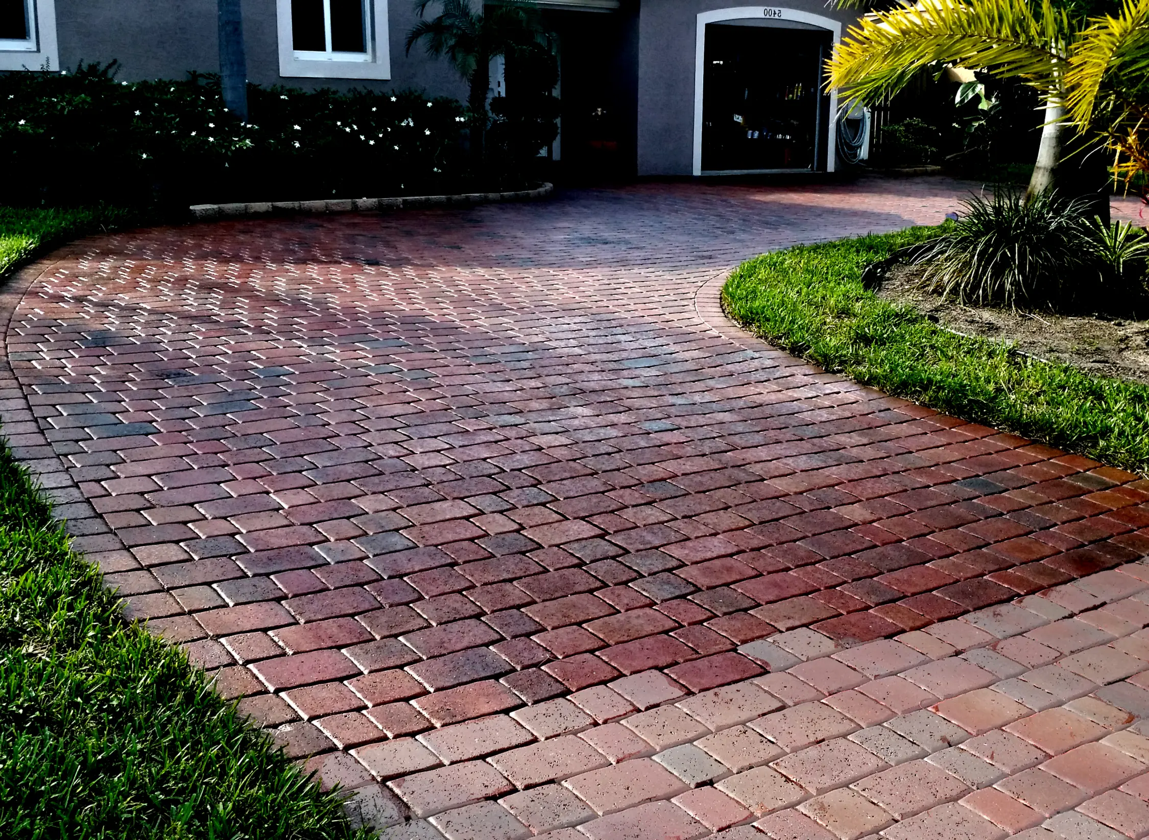 Best Outdoor Concrete and Paver Sealer - Deco D2K - Image 6