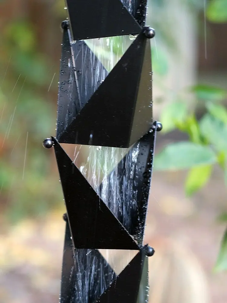 Rain Chain Origami™ -Black - Image 3