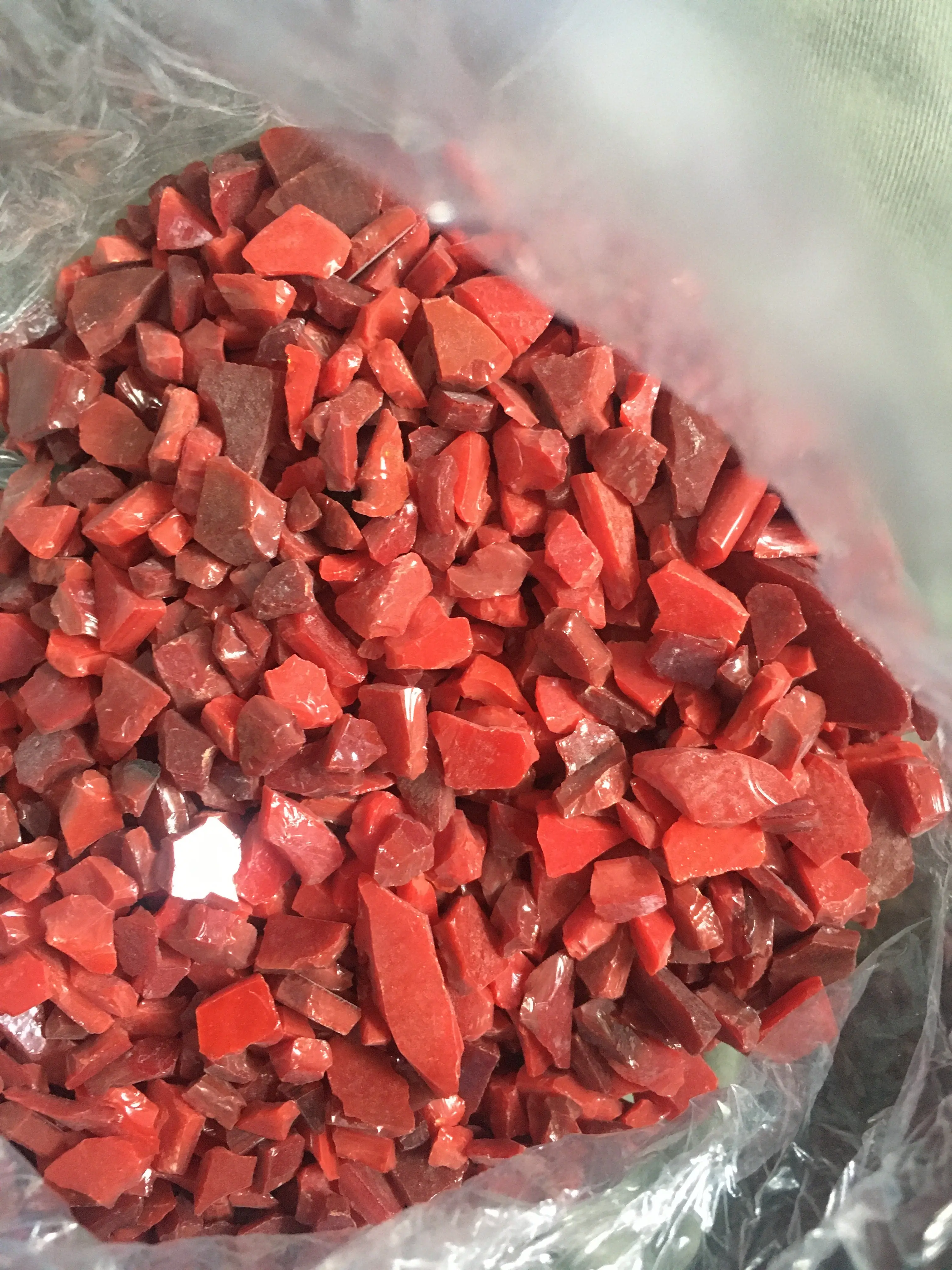Decorative Crushed Aggregate for Concrete - Red Opal Glass - Image 3