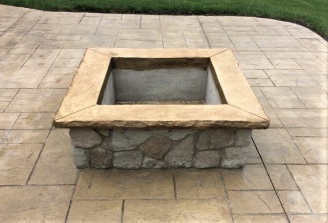 Garden Box Planter Concrete Molds - 48" x 48" Boulder Rock - Image 4