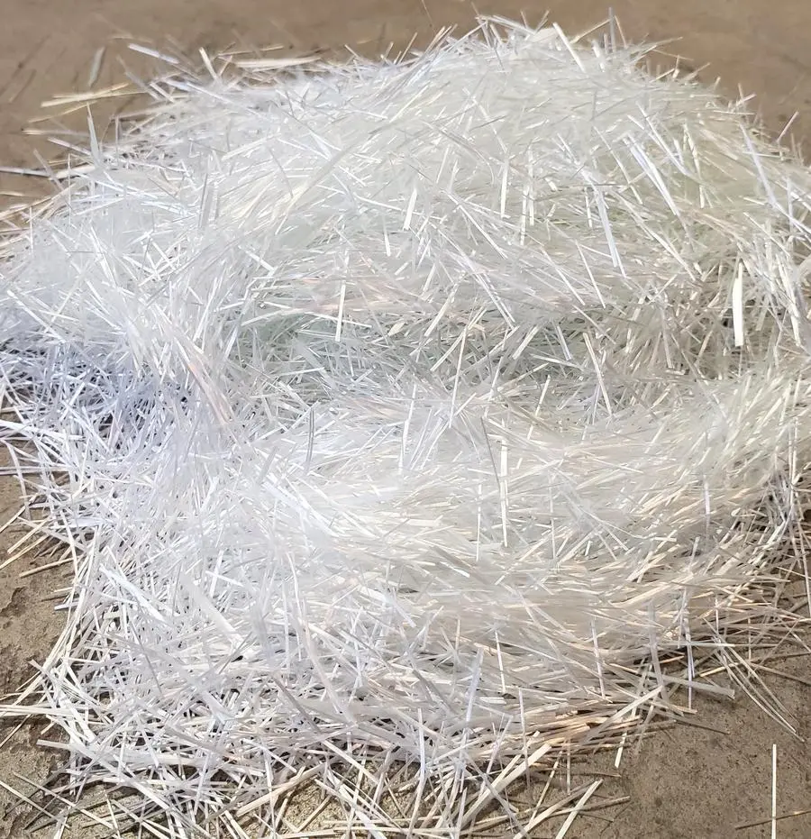 Chopped Fiberglass for Concrete and GFRC - AR Fibers 1/2" - 3/4" - Image 3