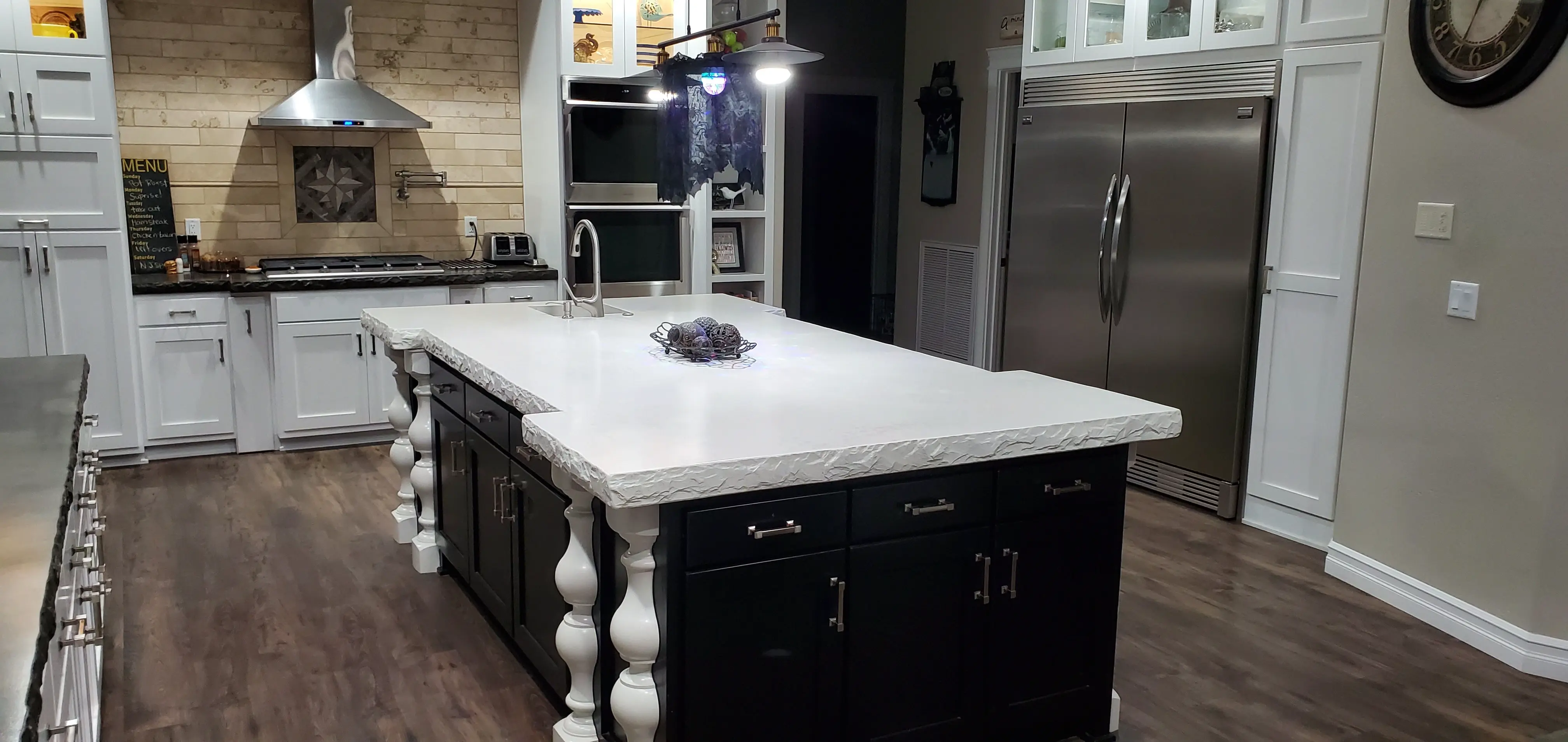 White Concrete Countertop & Furniture Mix - 9,700 PSI - 50lb Bags - Image 4